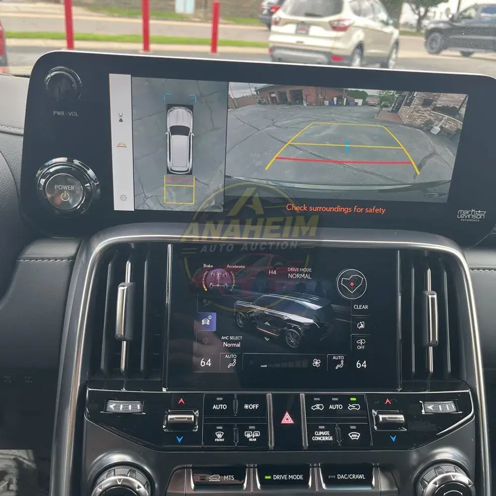 2025 Lexus LX 700h Overtrail