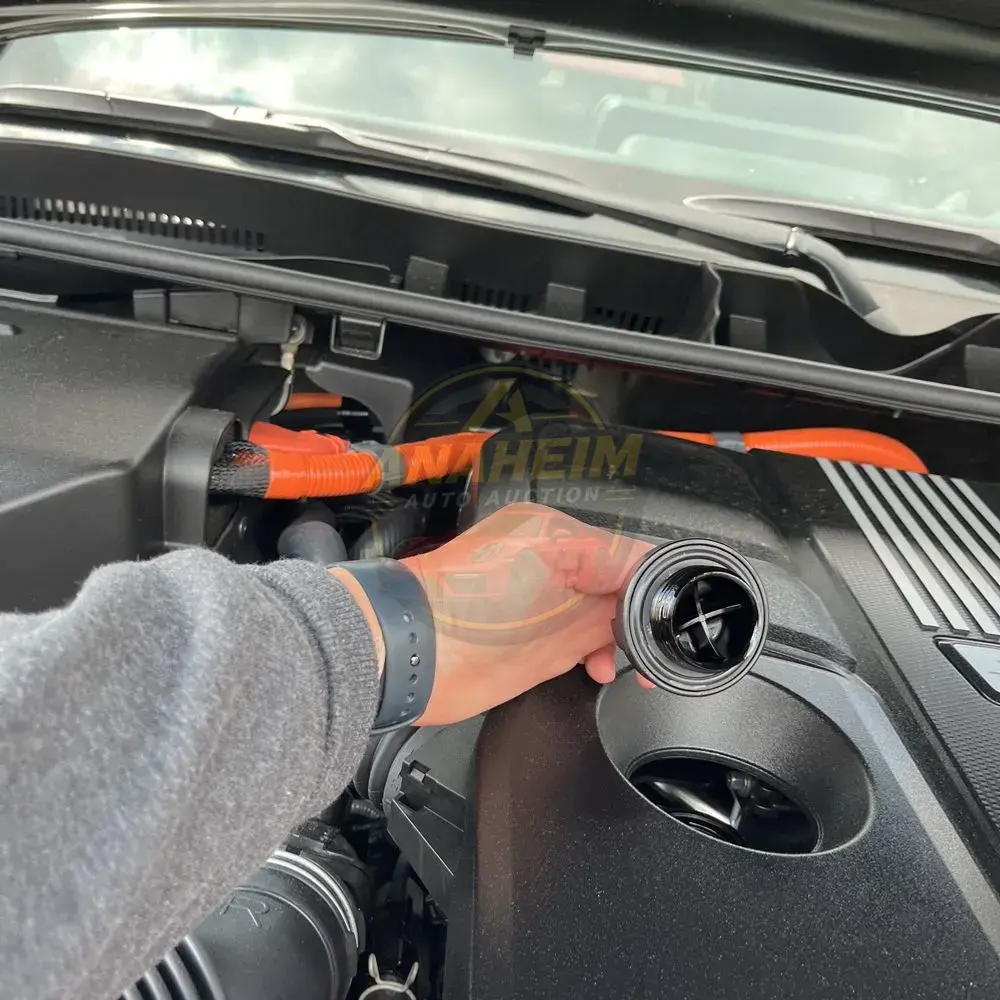 2025 Lexus LX 700h Overtrail