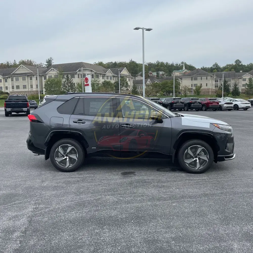 2025 Toyota RAV4 Plug-in Hybrid SE