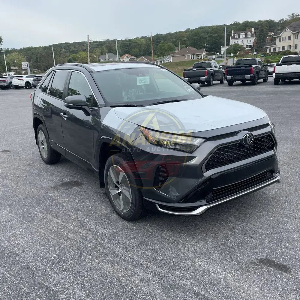 2025 Toyota RAV4 Plug-in Hybrid SE