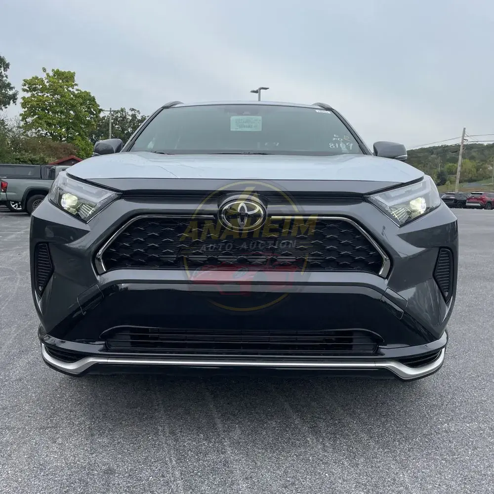 2025 Toyota RAV4 Plug-in Hybrid SE