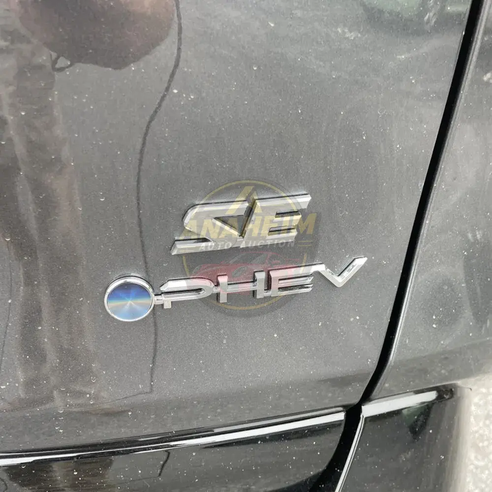 2025 Toyota RAV4 Plug-in Hybrid SE