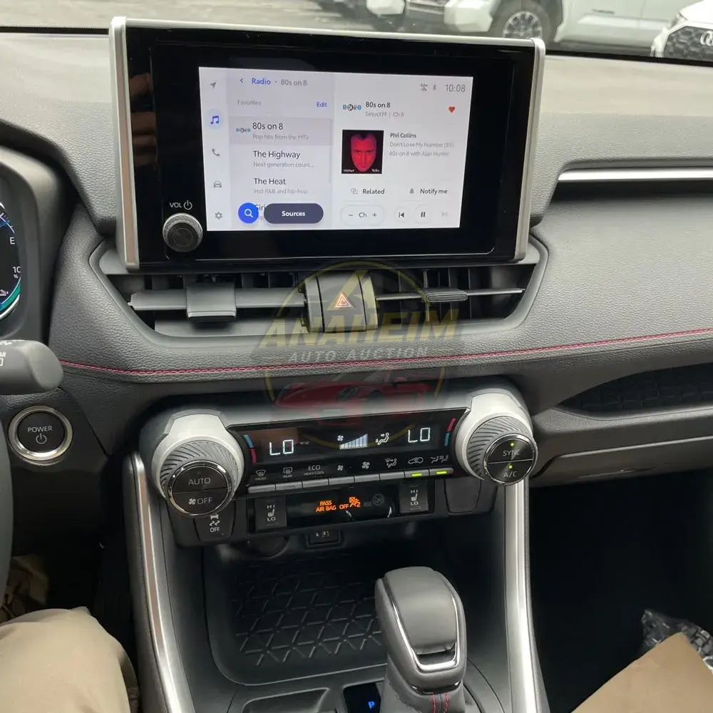 2025 Toyota RAV4 Plug-in Hybrid SE