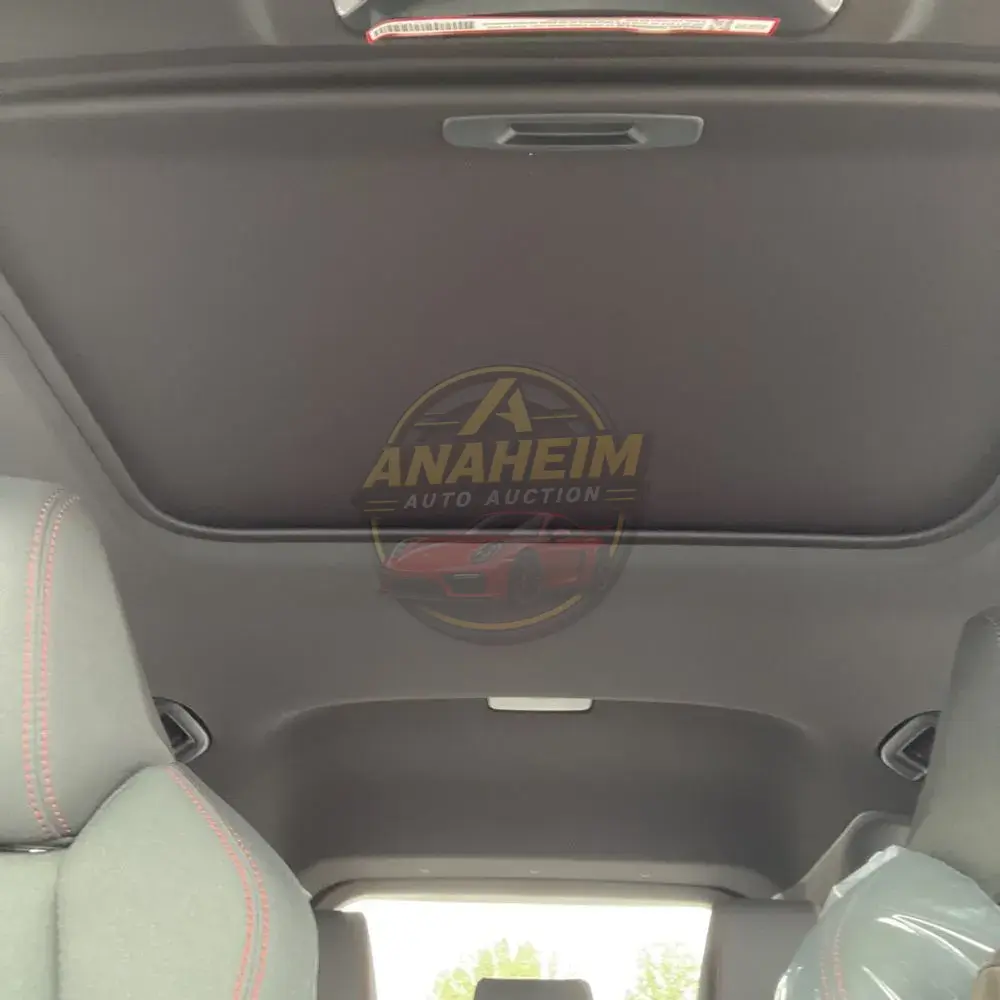 2025 Toyota RAV4 Plug-in Hybrid SE