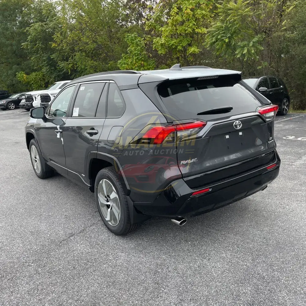 2025 Toyota RAV4 Plug-in Hybrid SE