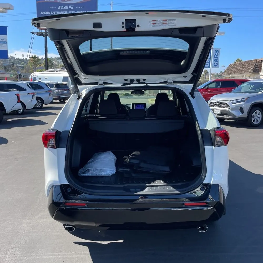 2025 Toyota RAV4 Plug-in Hybrid SE