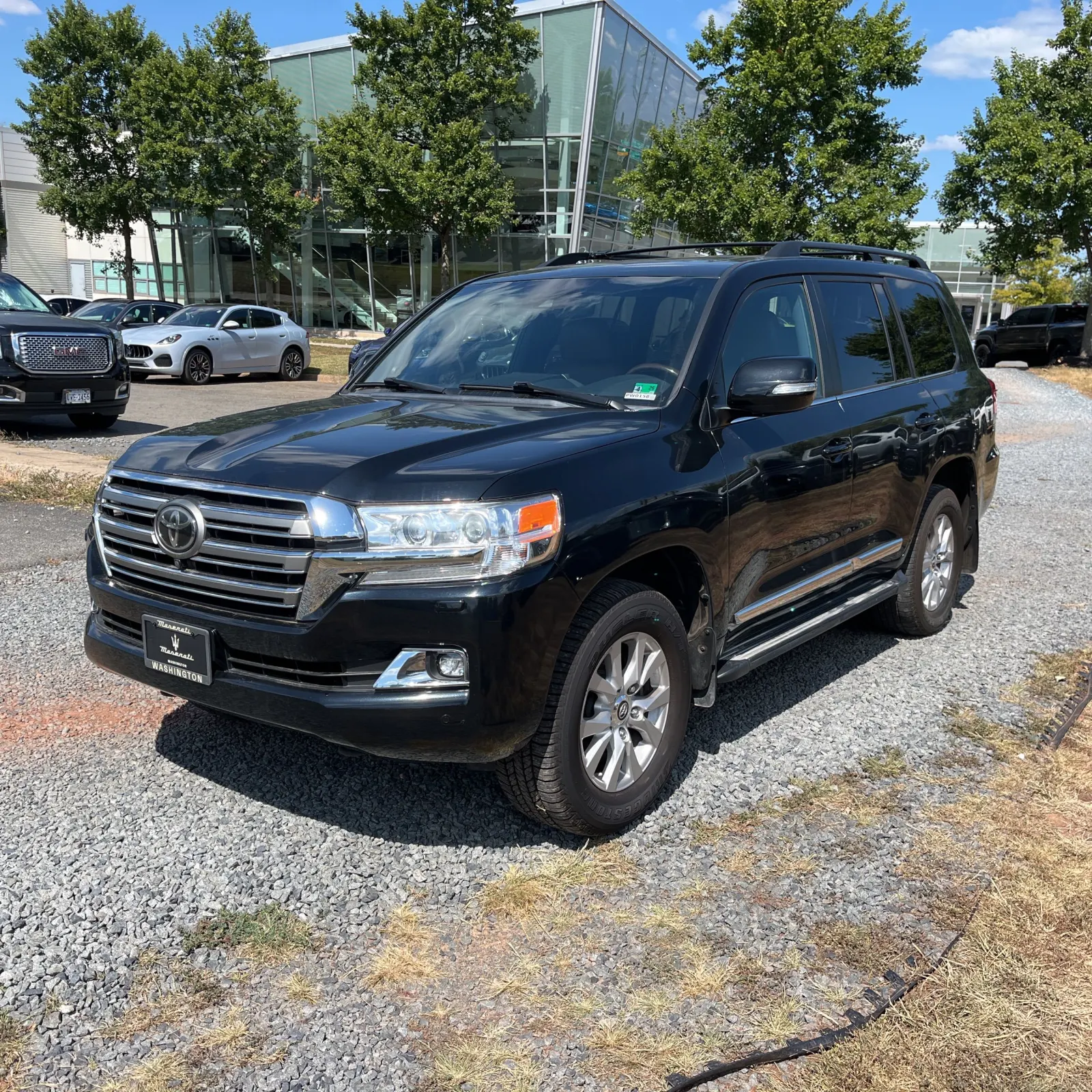 2017 Toyota Land Cruiser Base
