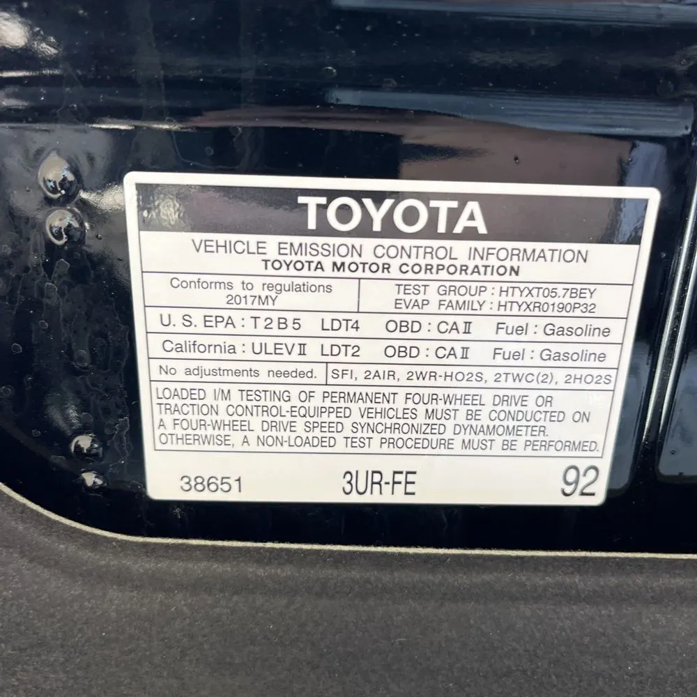 2017 Toyota Land Cruiser Base