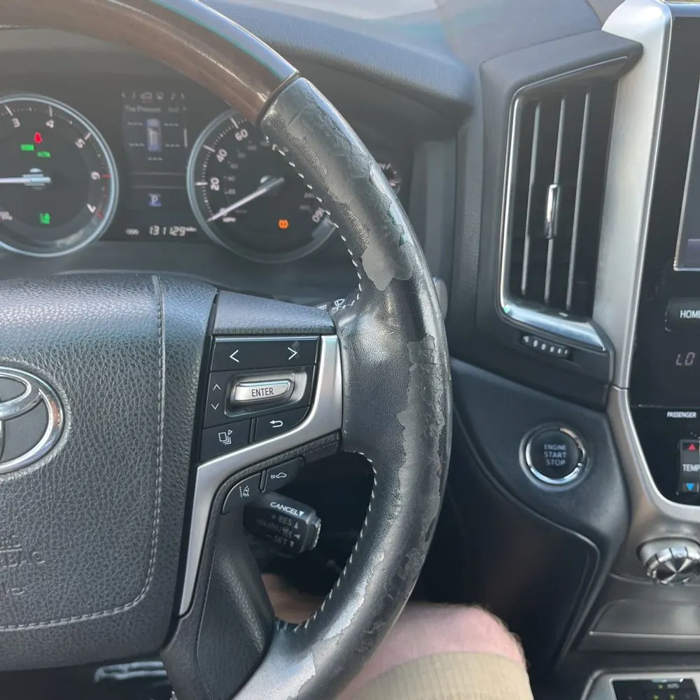 2017 Toyota Land Cruiser Base