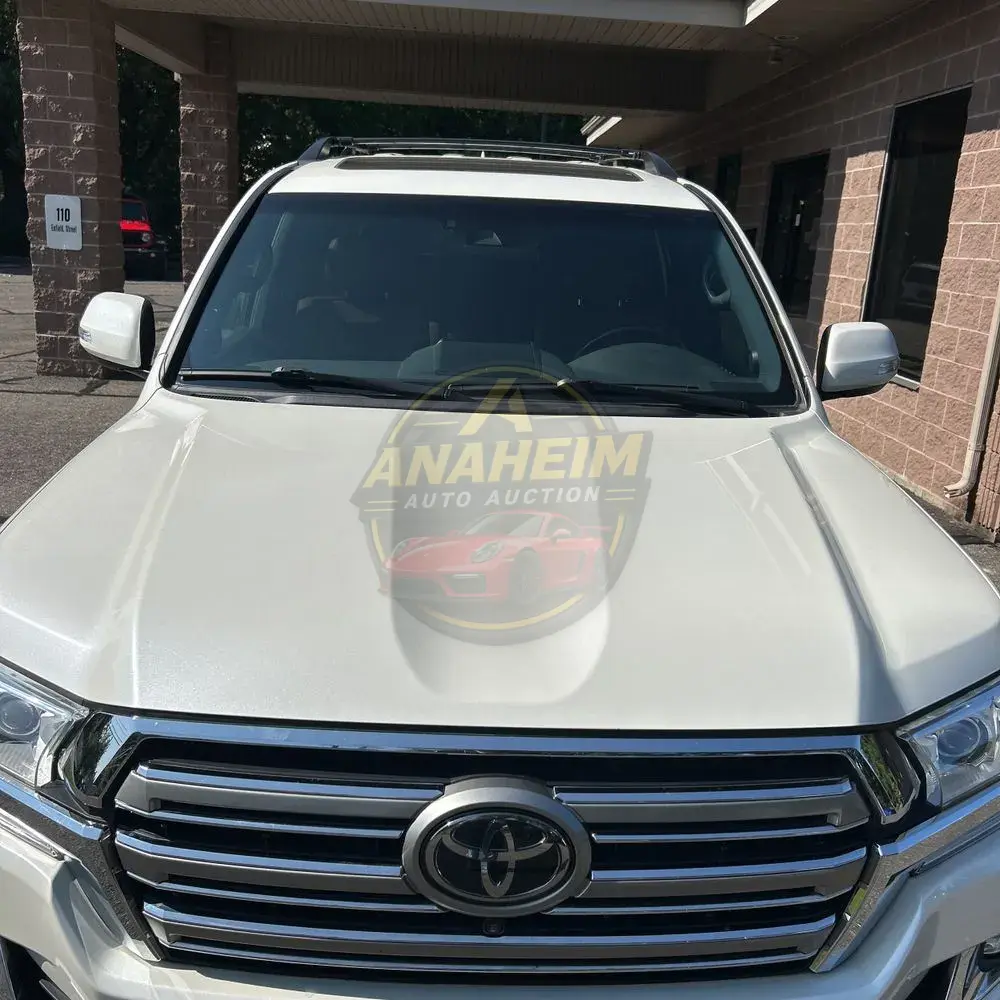 2019 Toyota Land Cruiser Base