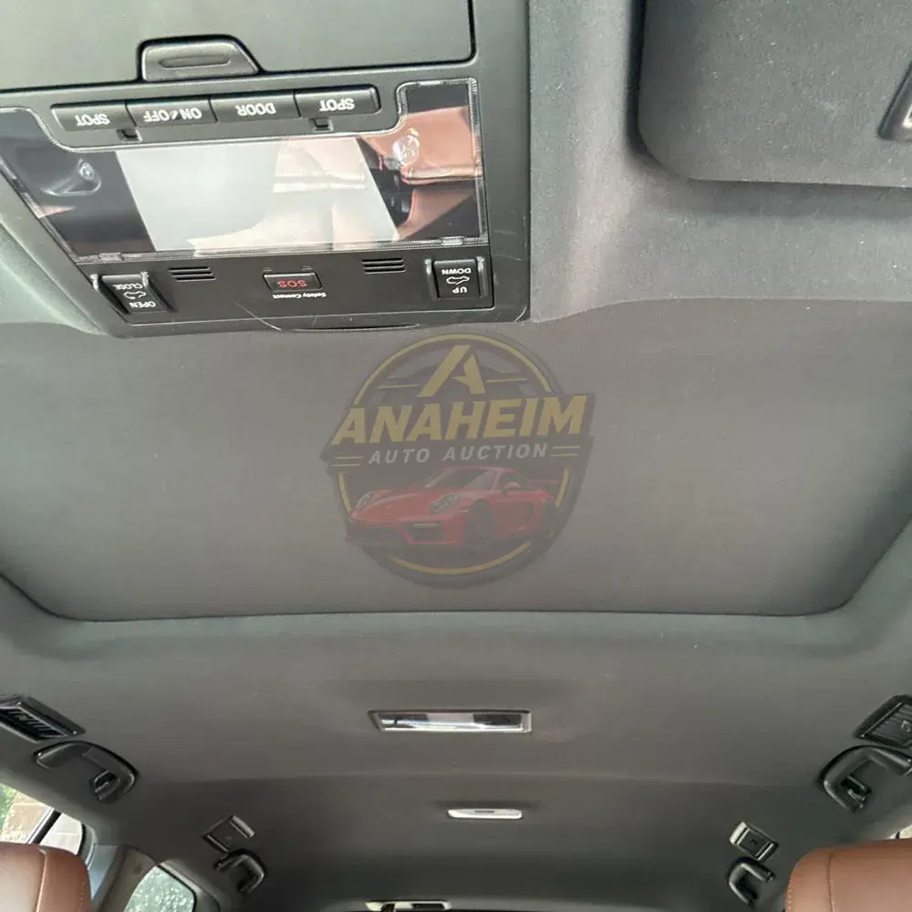 2019 Toyota Land Cruiser Base