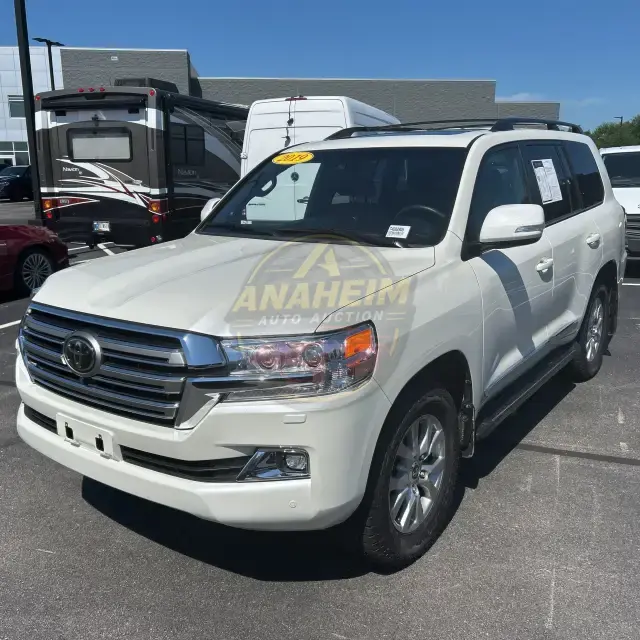 2019 Toyota Land Cruiser Base