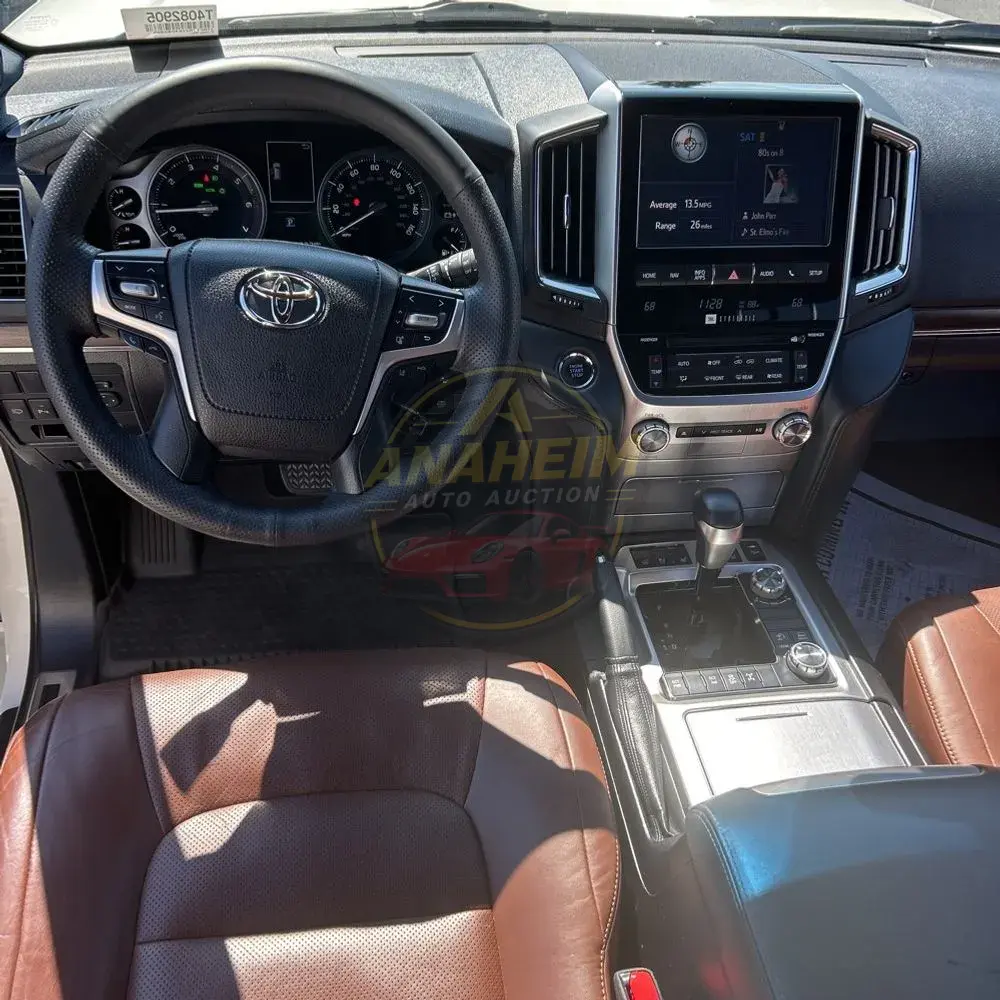 2019 Toyota Land Cruiser Base