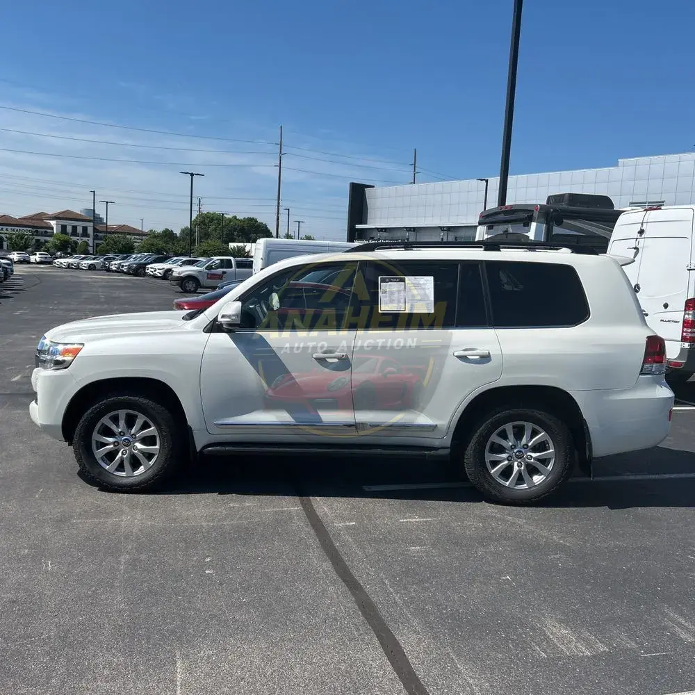 2019 Toyota Land Cruiser Base