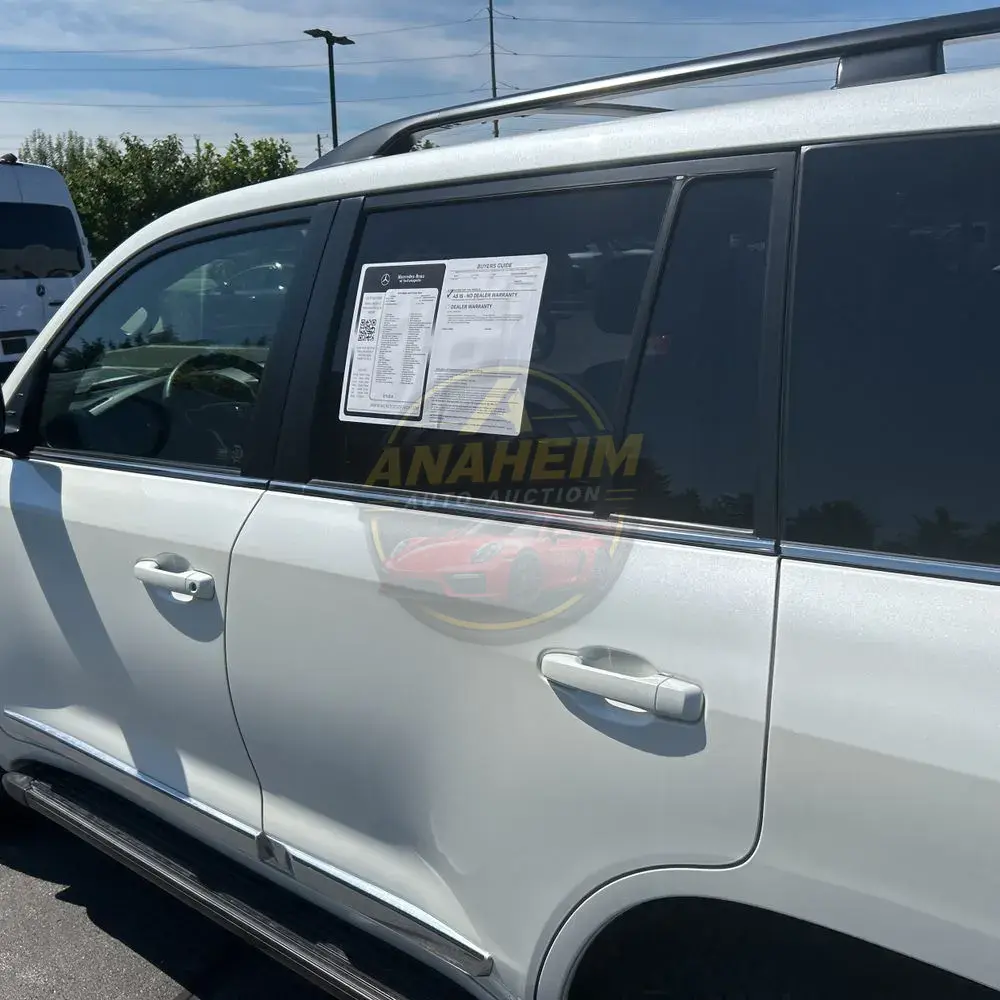 2019 Toyota Land Cruiser Base