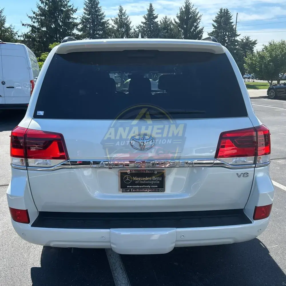 2019 Toyota Land Cruiser Base
