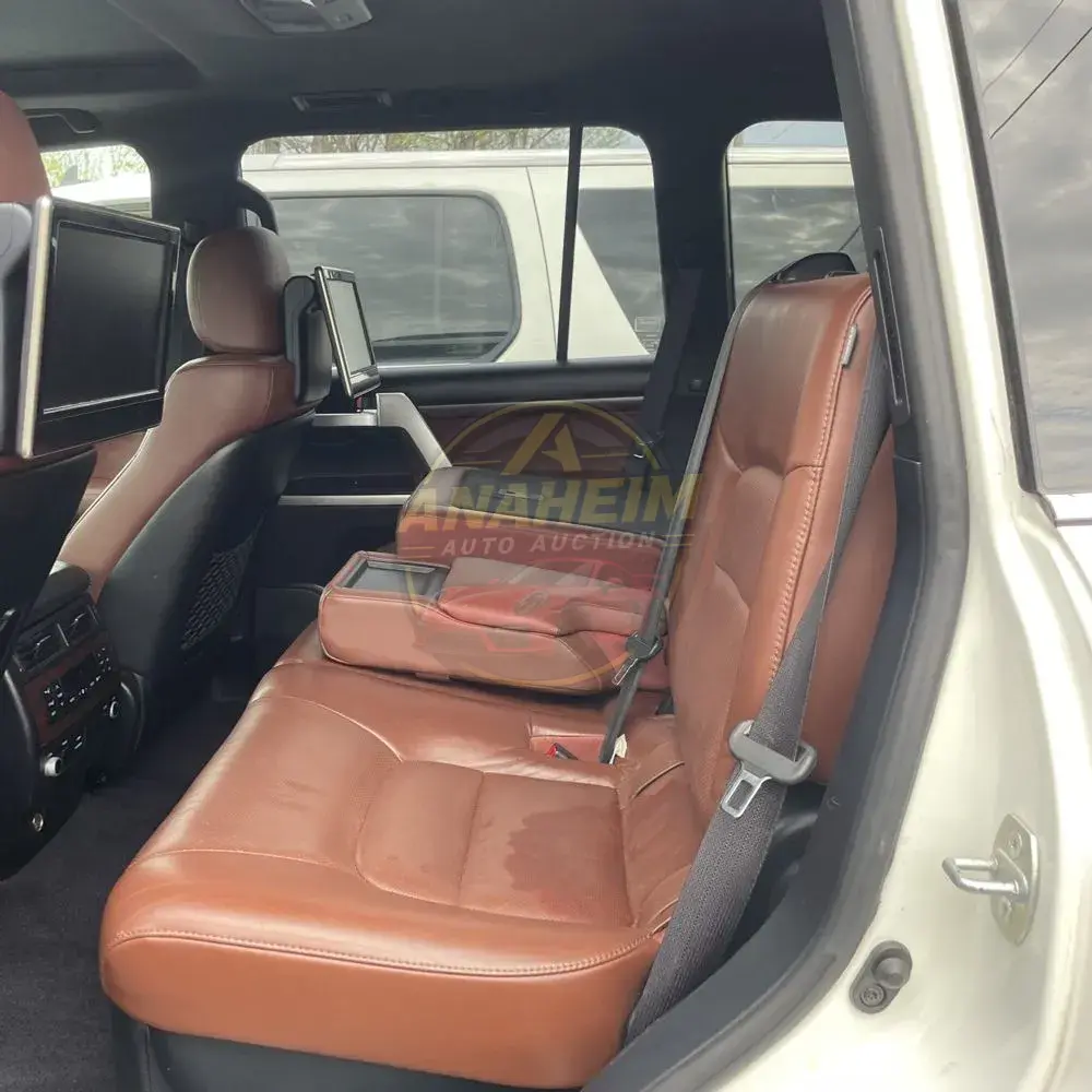 2017 Toyota Land Cruiser