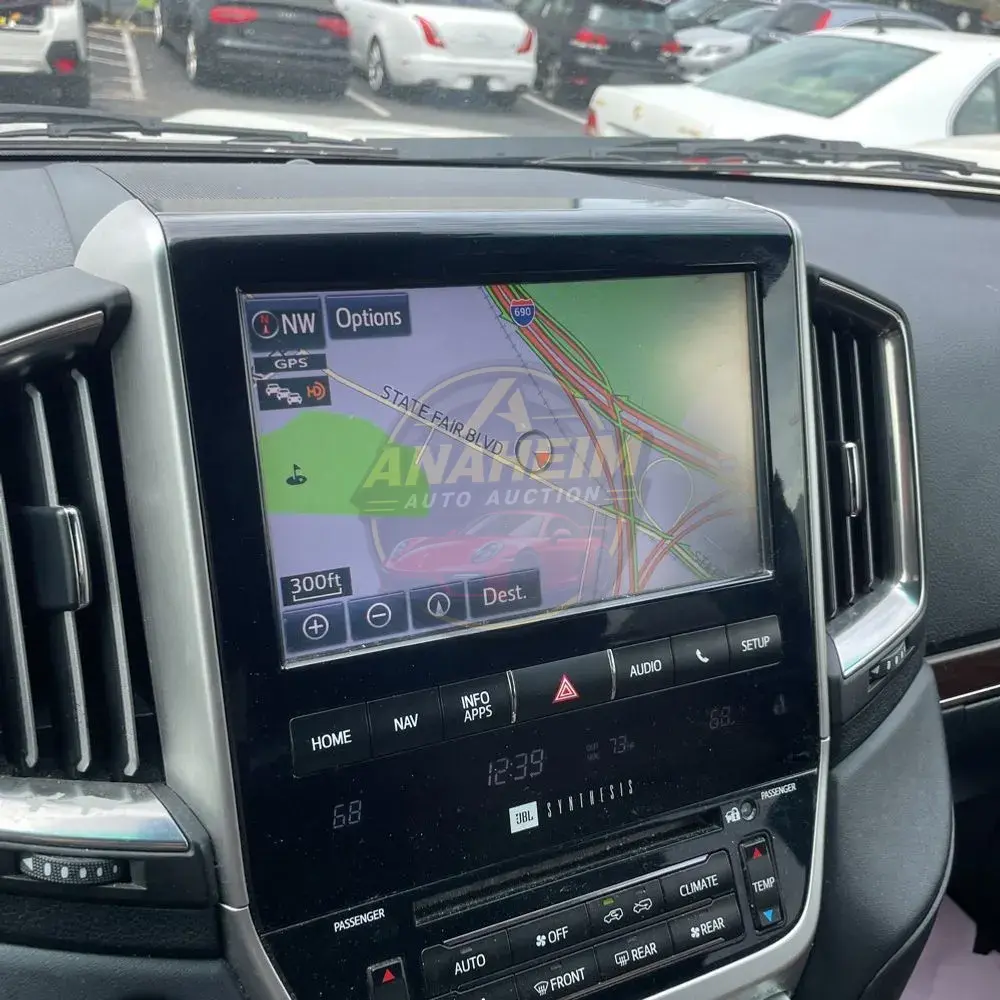 2017 Toyota Land Cruiser