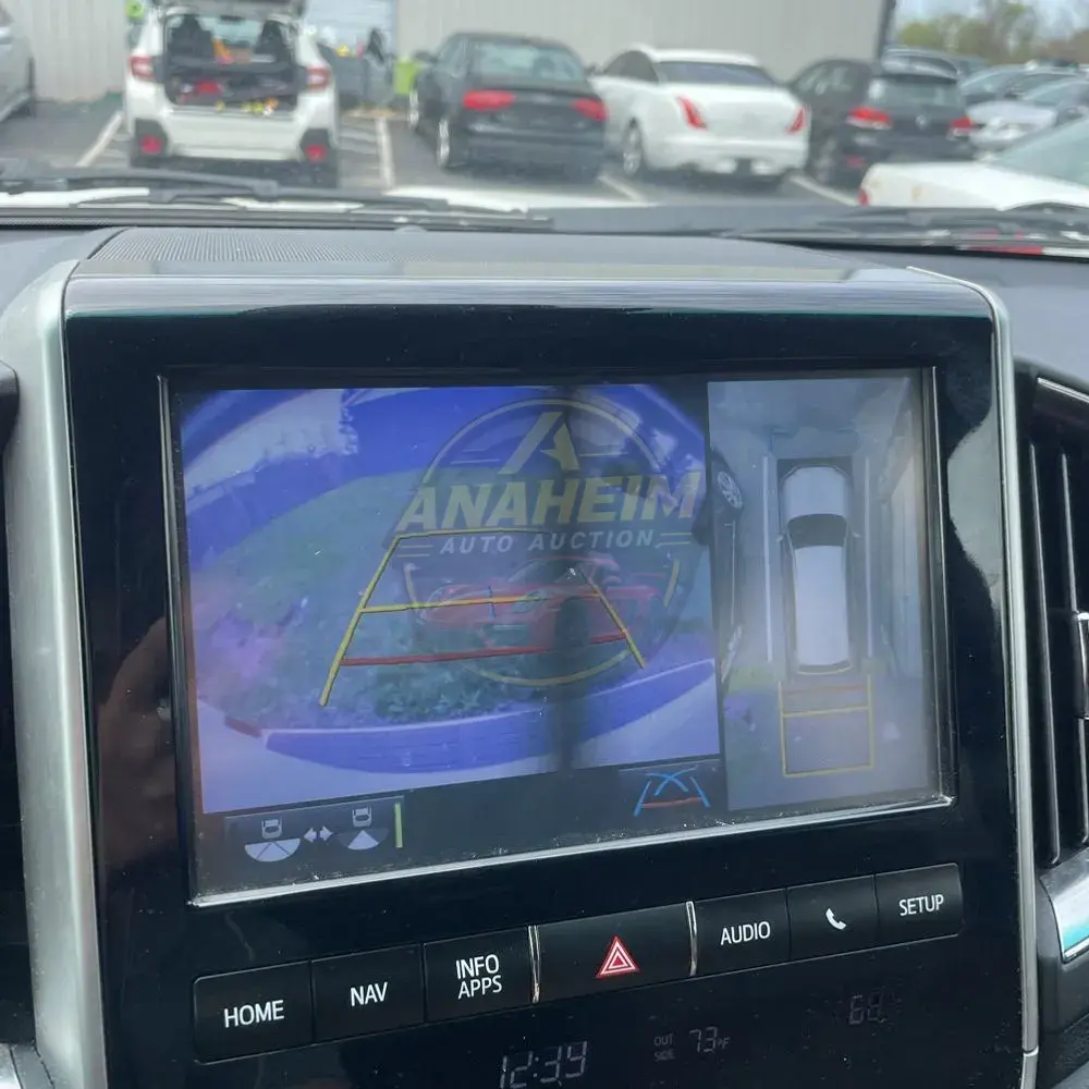 2017 Toyota Land Cruiser