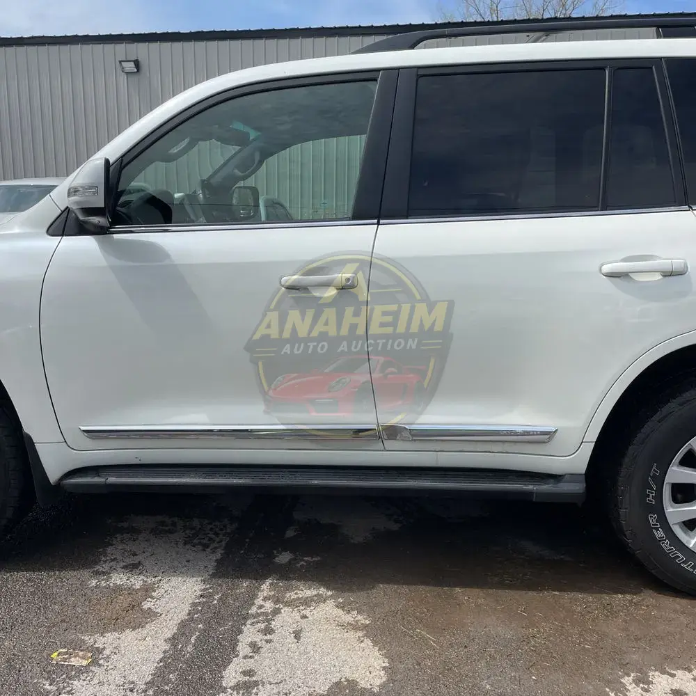 2017 Toyota Land Cruiser