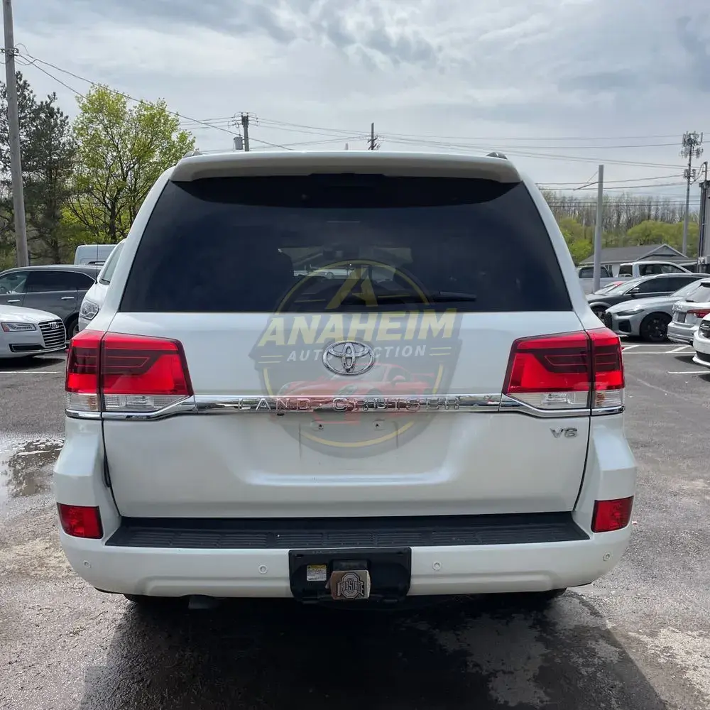 2017 Toyota Land Cruiser