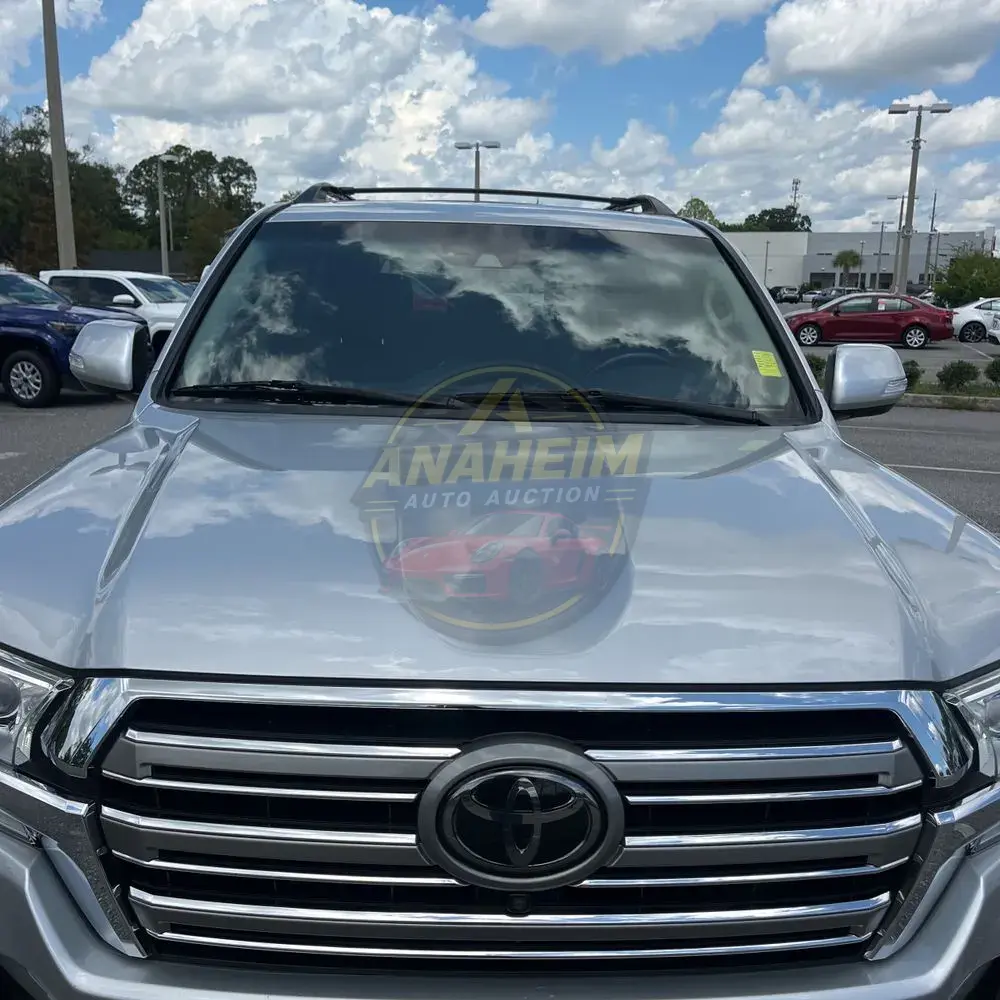 2020 Toyota Land Cruiser Base