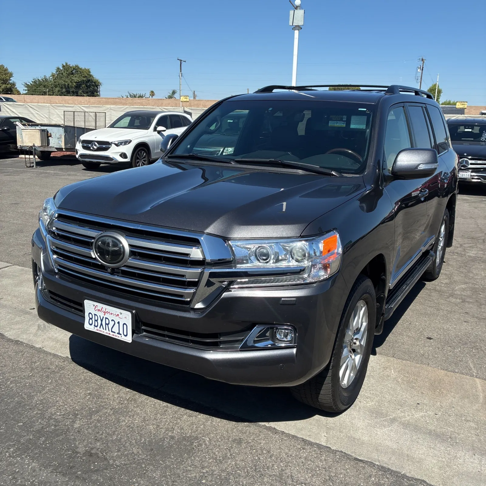 2018 Toyota Land Cruiser Base