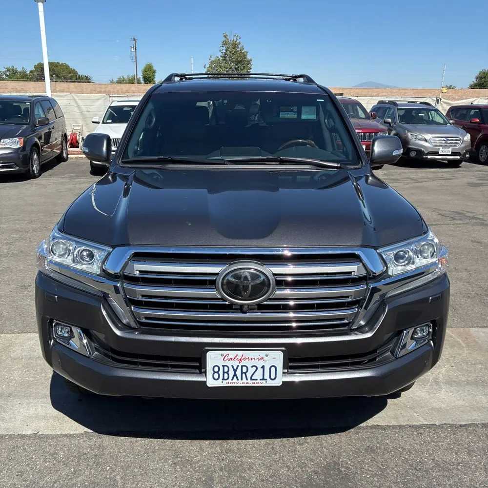 2018 Toyota Land Cruiser Base