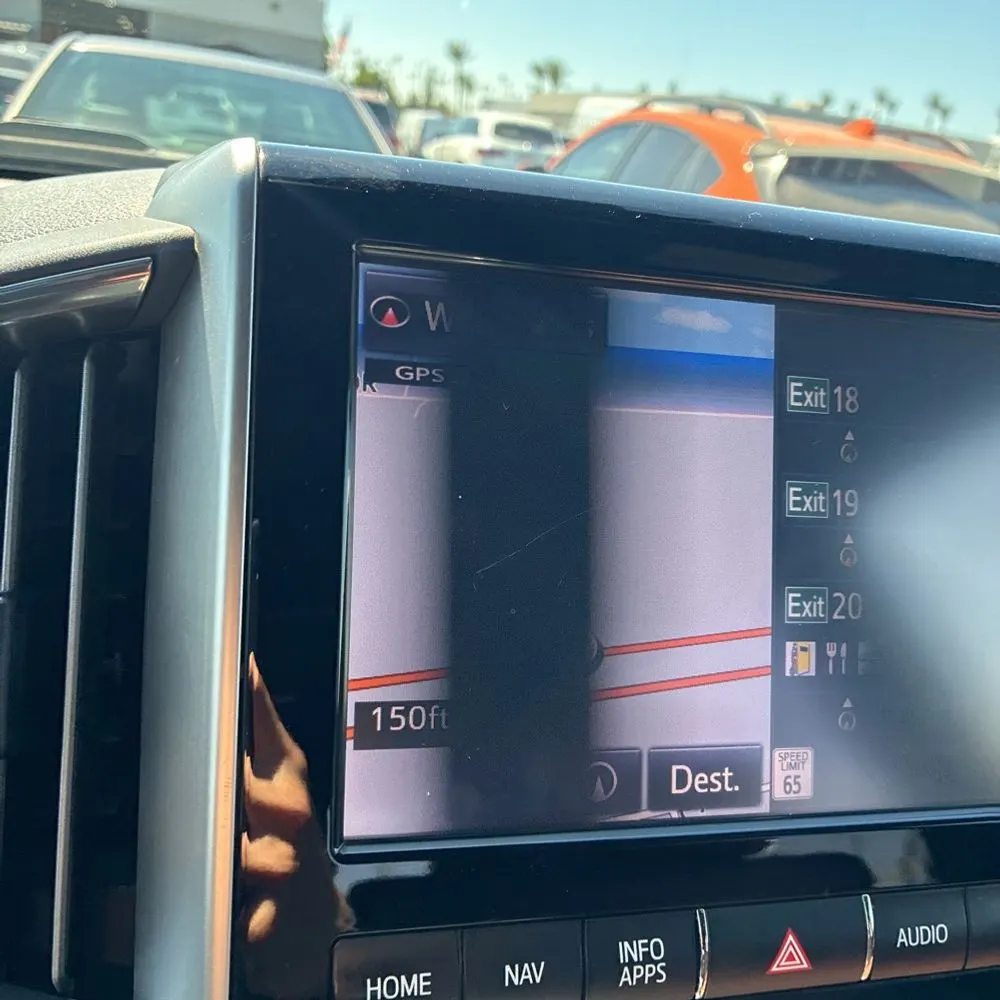 2018 Toyota Land Cruiser Base