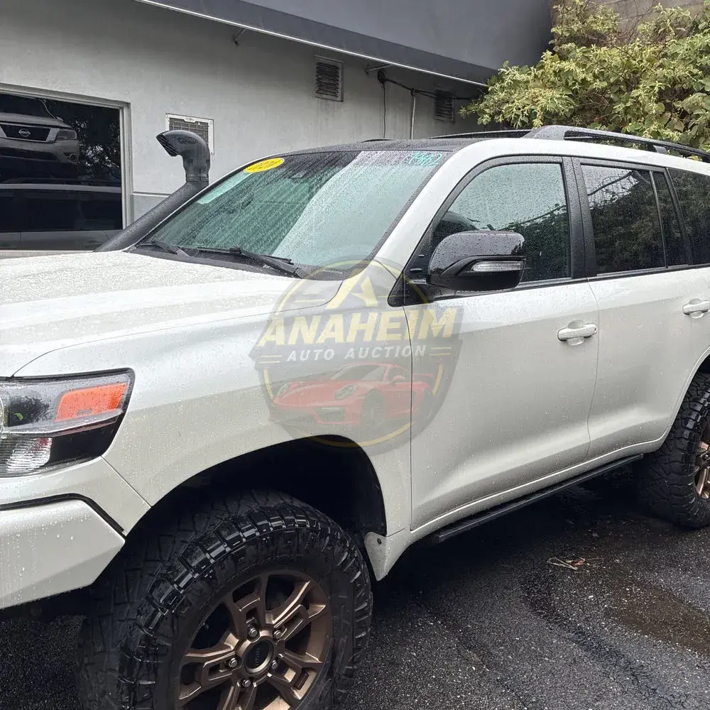 2020 Toyota Land Cruiser Heritage Edition