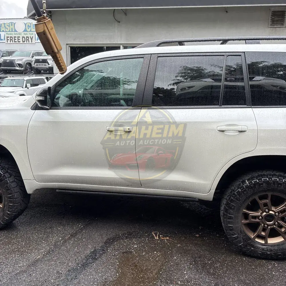2020 Toyota Land Cruiser Heritage Edition