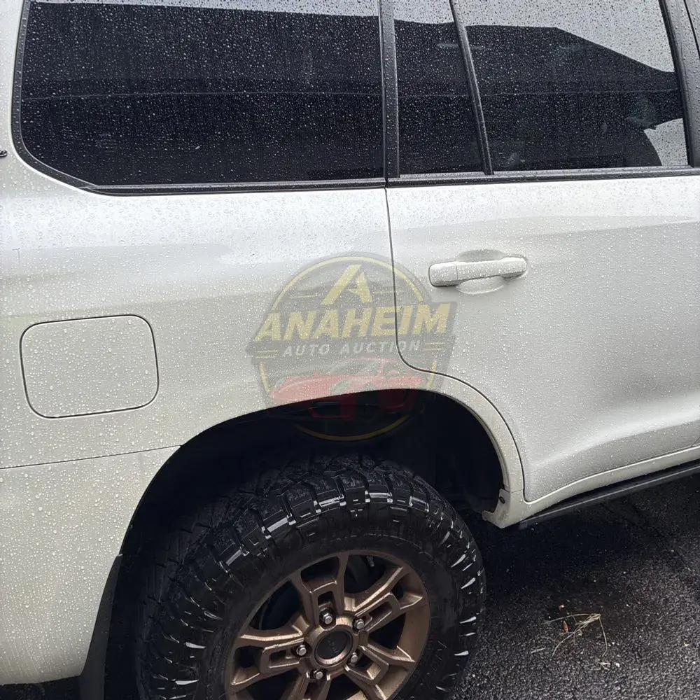 2020 Toyota Land Cruiser Heritage Edition