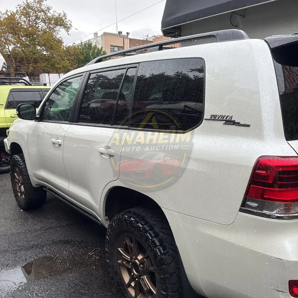 2020 Toyota Land Cruiser Heritage Edition