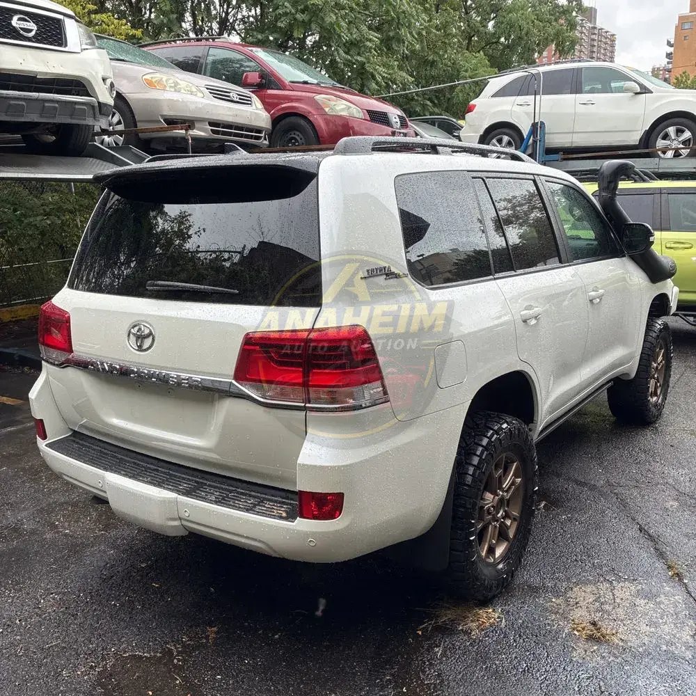 2020 Toyota Land Cruiser Heritage Edition