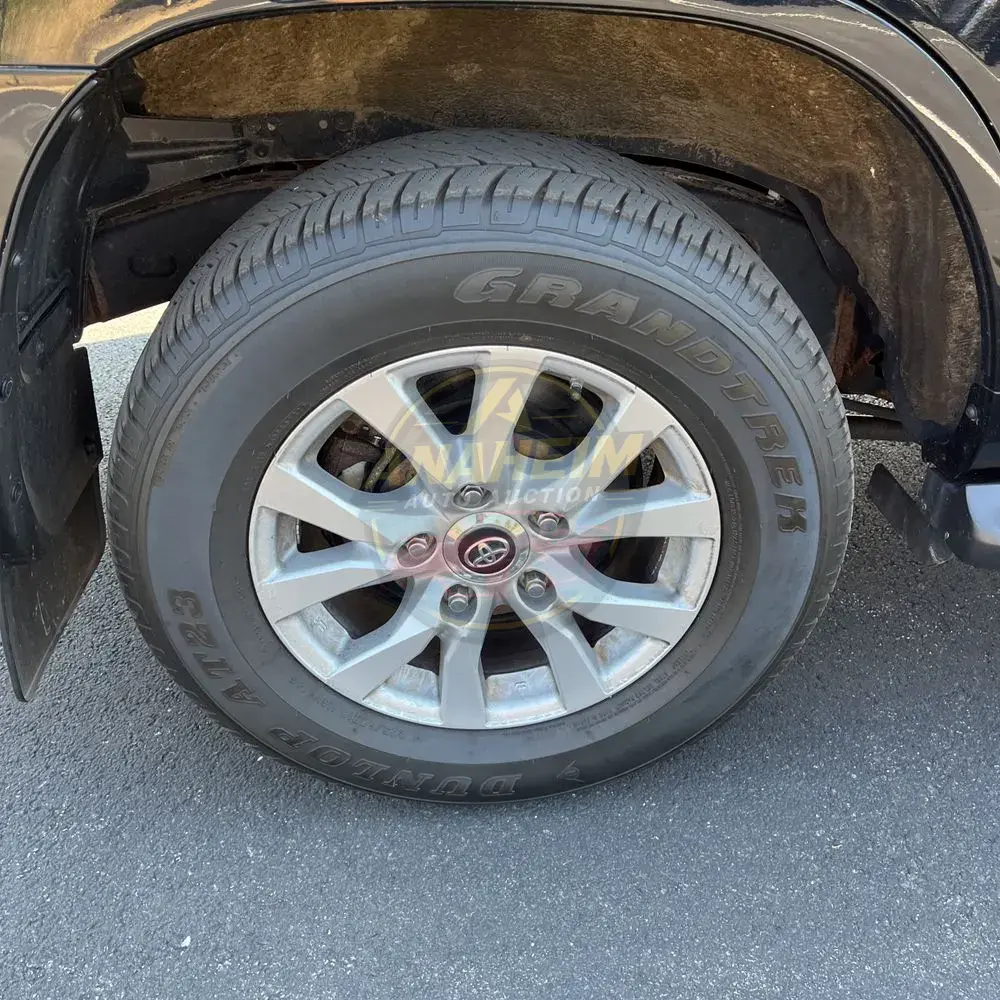 2020 Toyota Land Cruiser Base