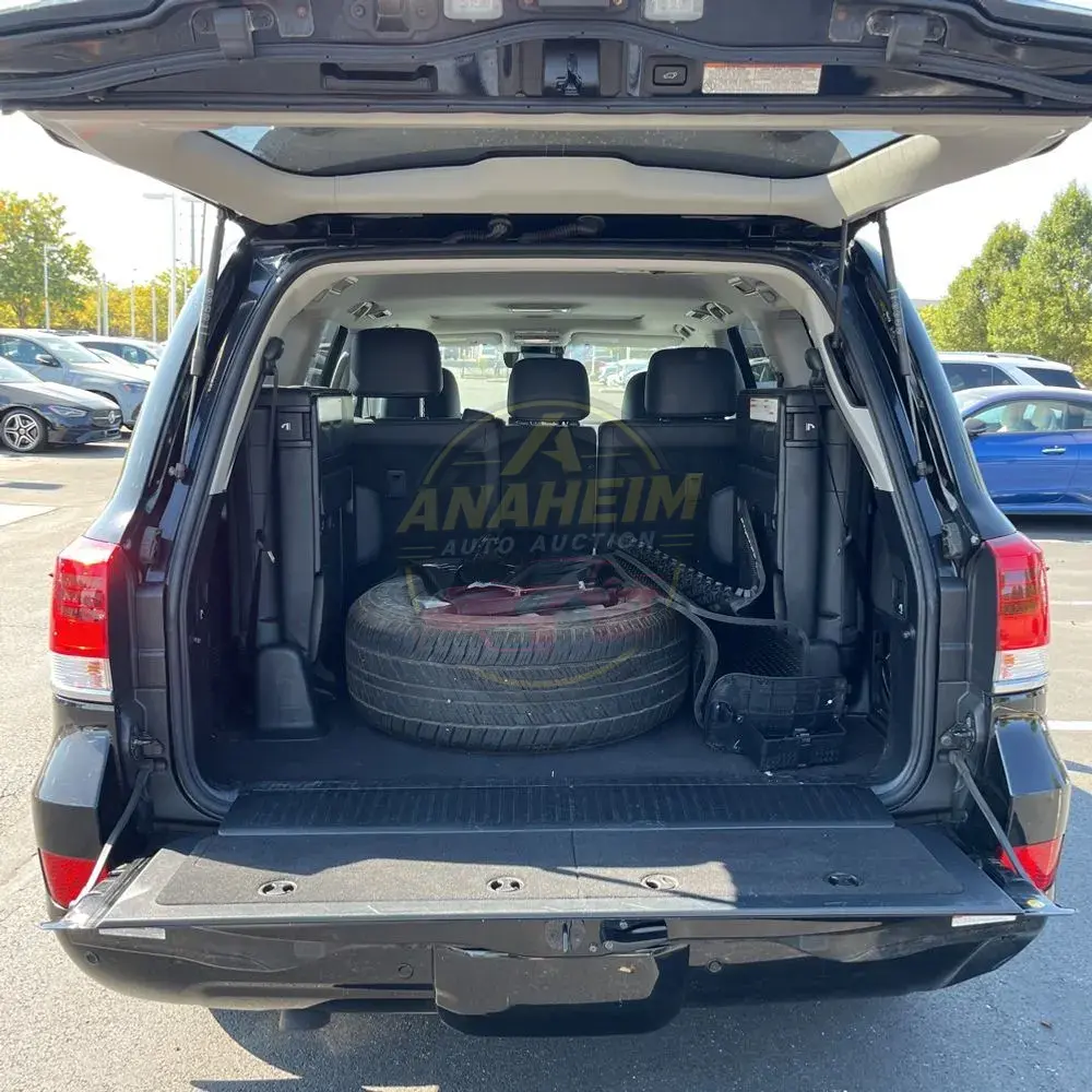 2020 Toyota Land Cruiser Base