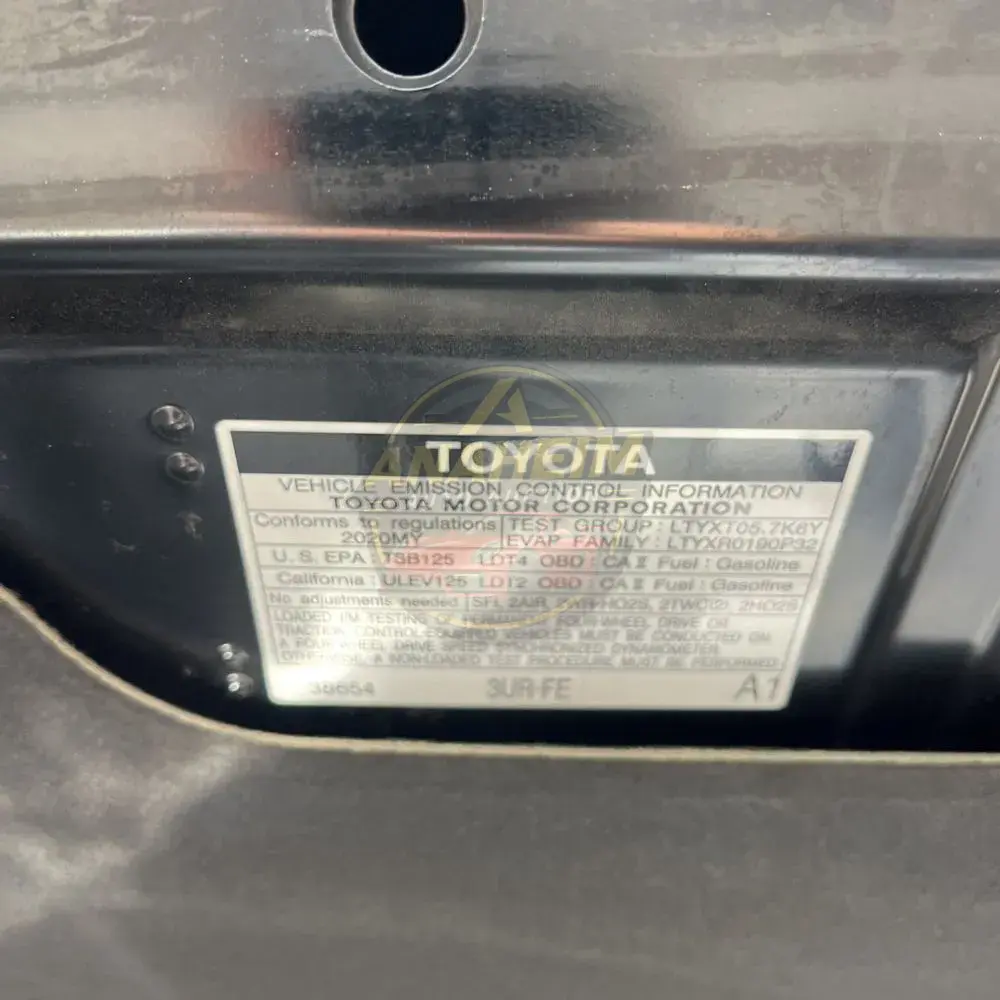 2020 Toyota Land Cruiser Base