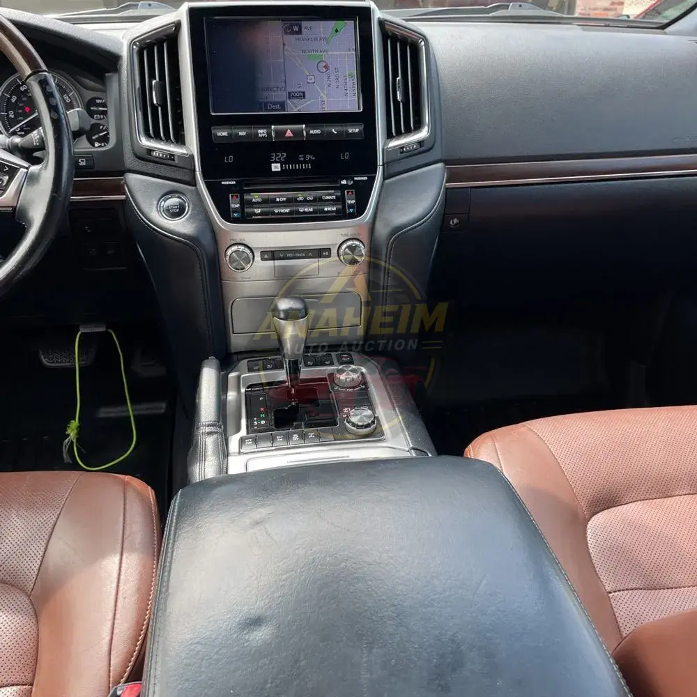 2019 Toyota Land Cruiser Base