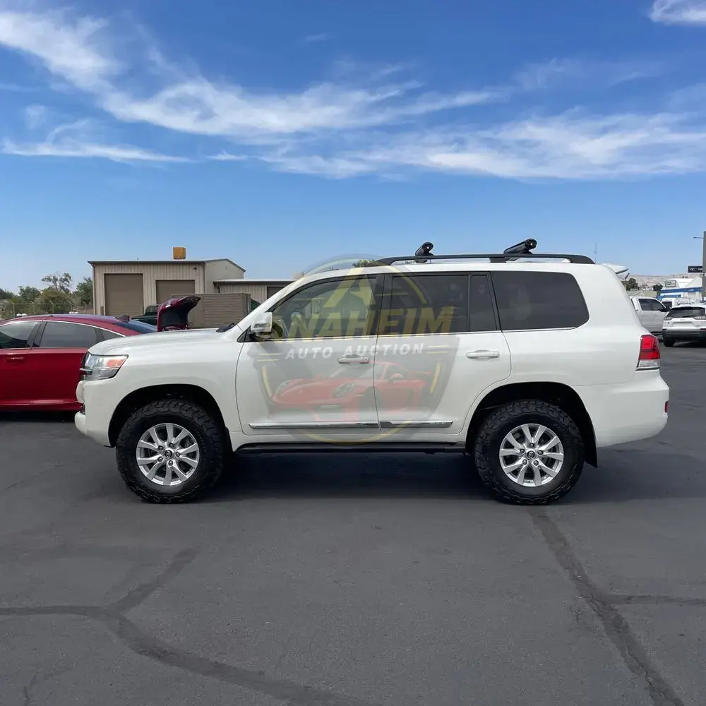2019 Toyota Land Cruiser Base
