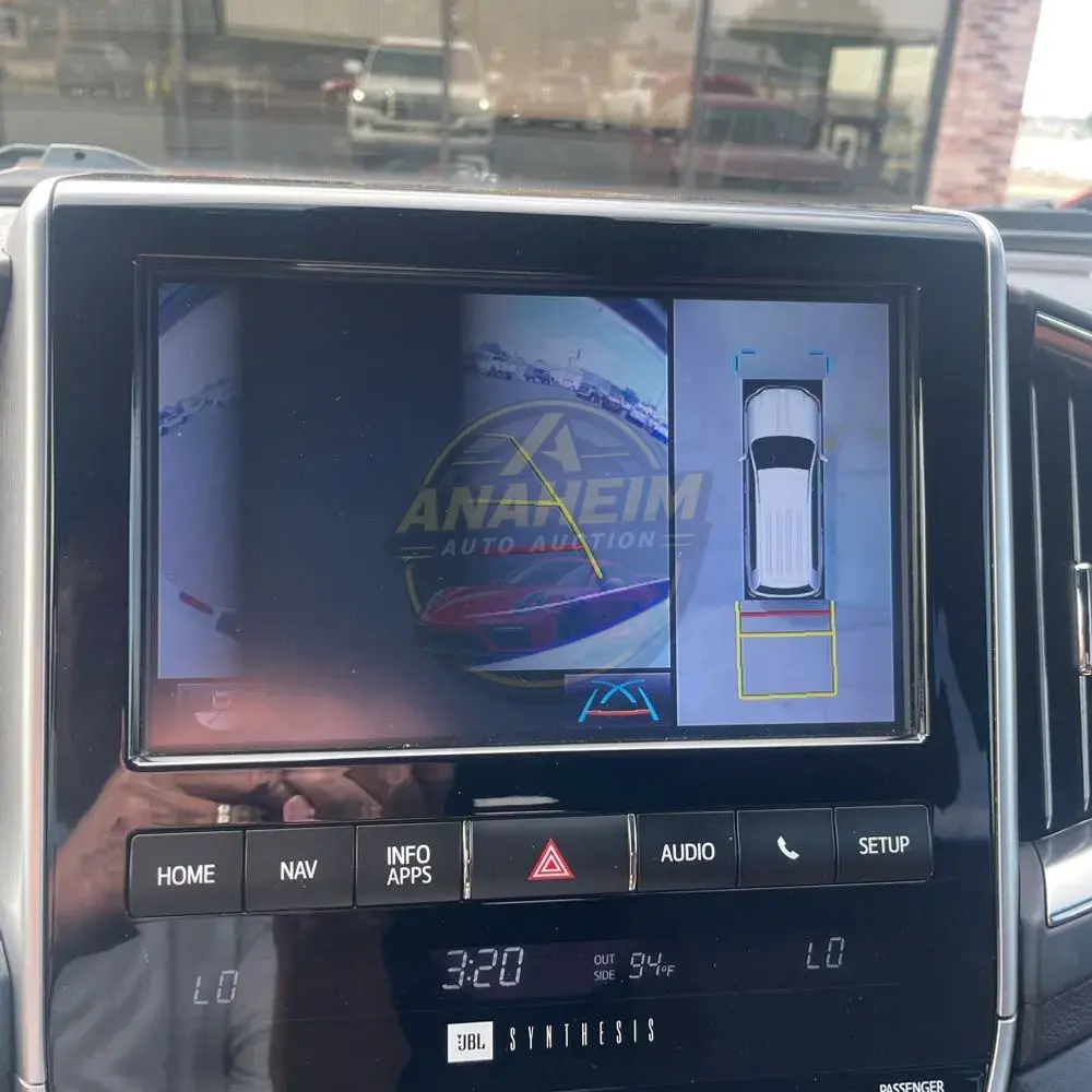 2019 Toyota Land Cruiser Base