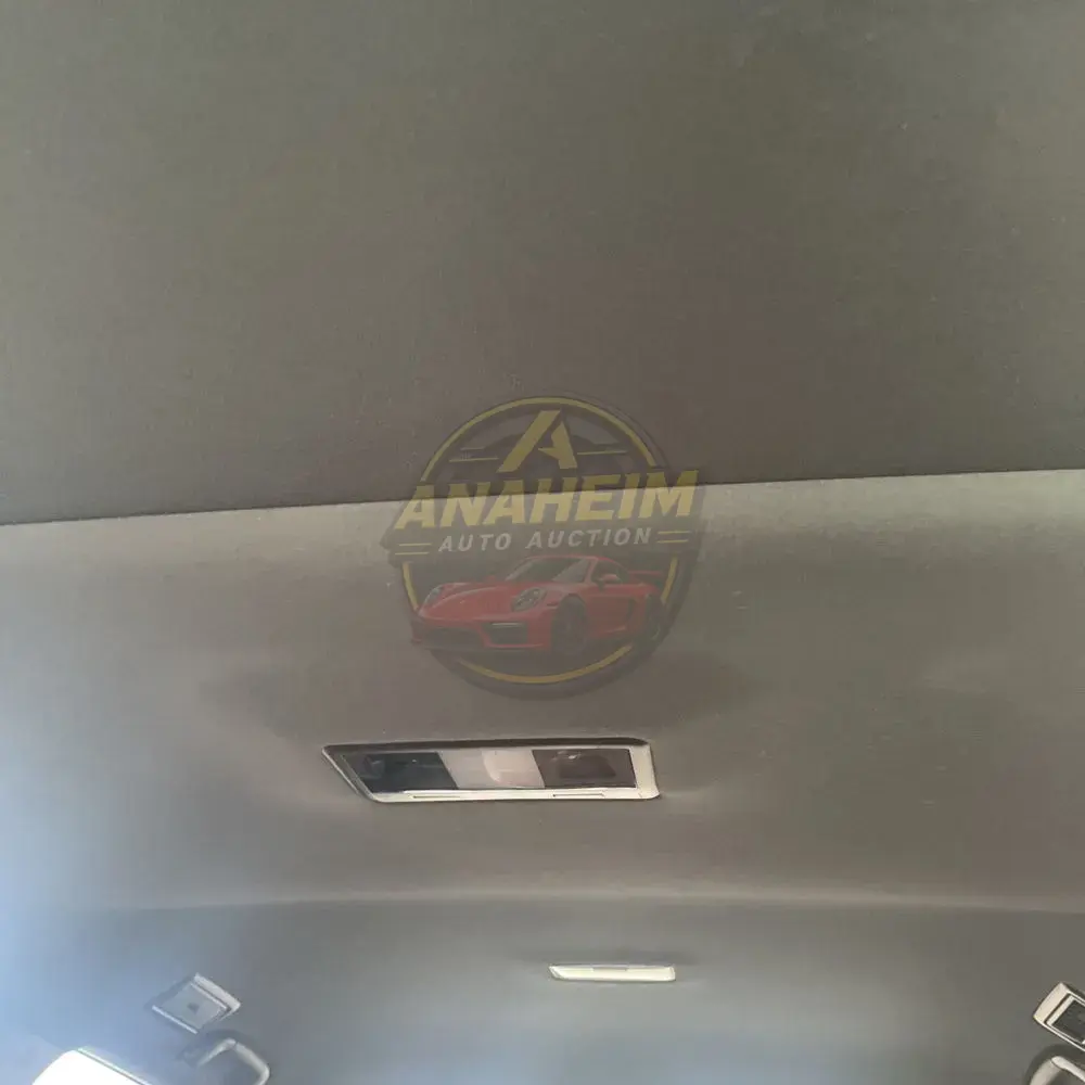 2019 Toyota Land Cruiser Base