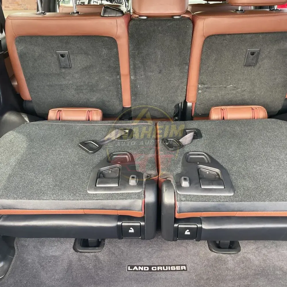 2019 Toyota Land Cruiser Base