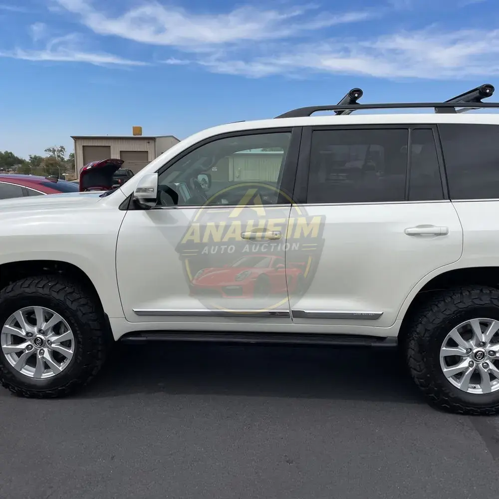 2019 Toyota Land Cruiser Base