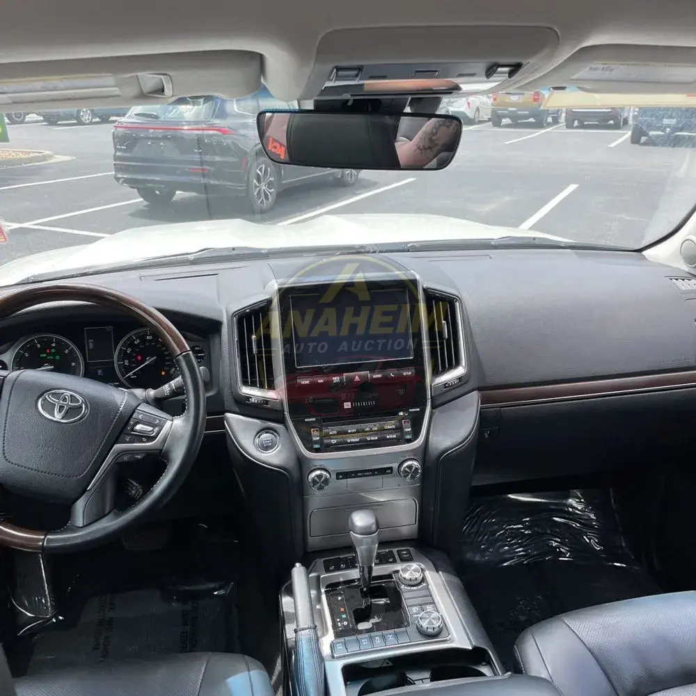 2020 Toyota Land Cruiser Base
