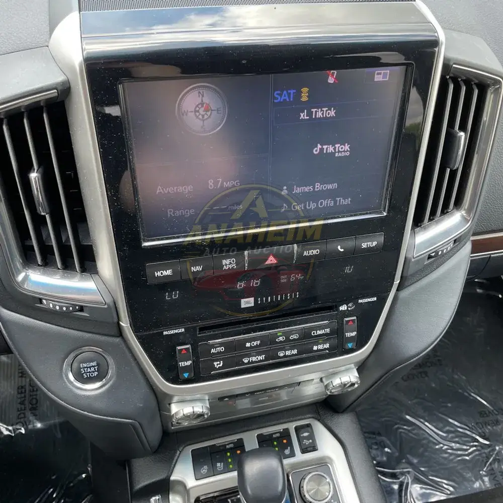 2020 Toyota Land Cruiser Base