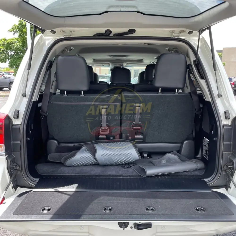 2020 Toyota Land Cruiser Base