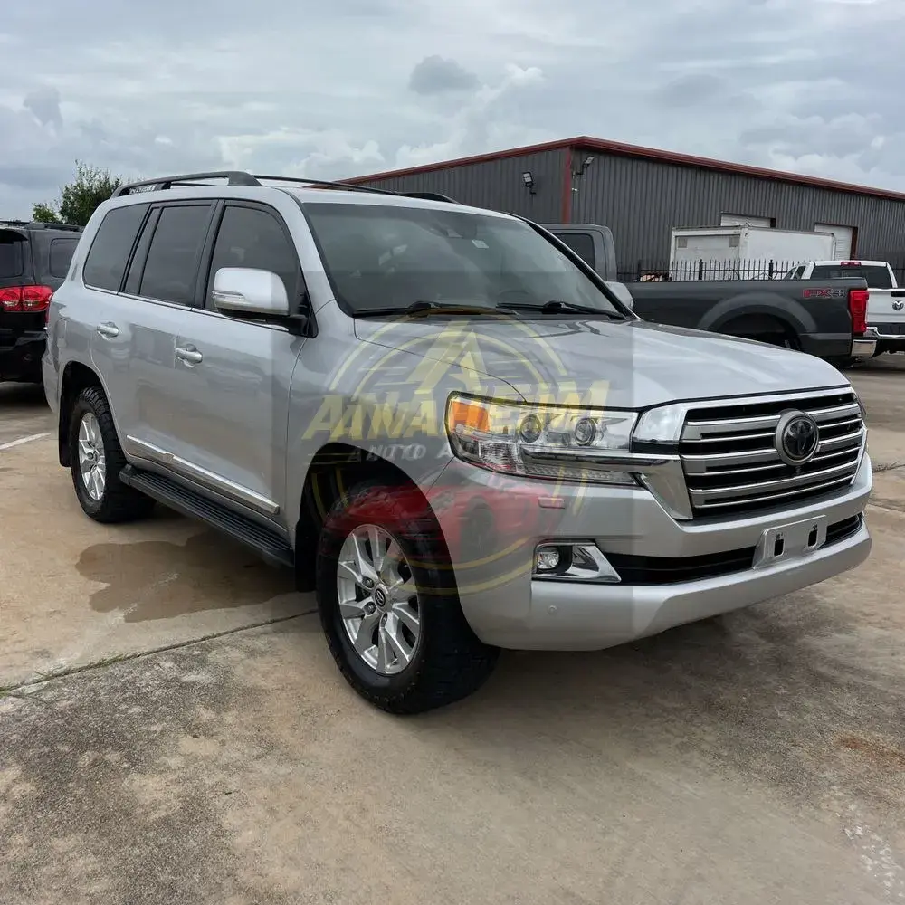 2018 Toyota Land Cruiser Base