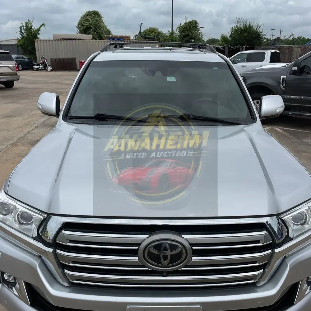 2018 Toyota Land Cruiser Base
