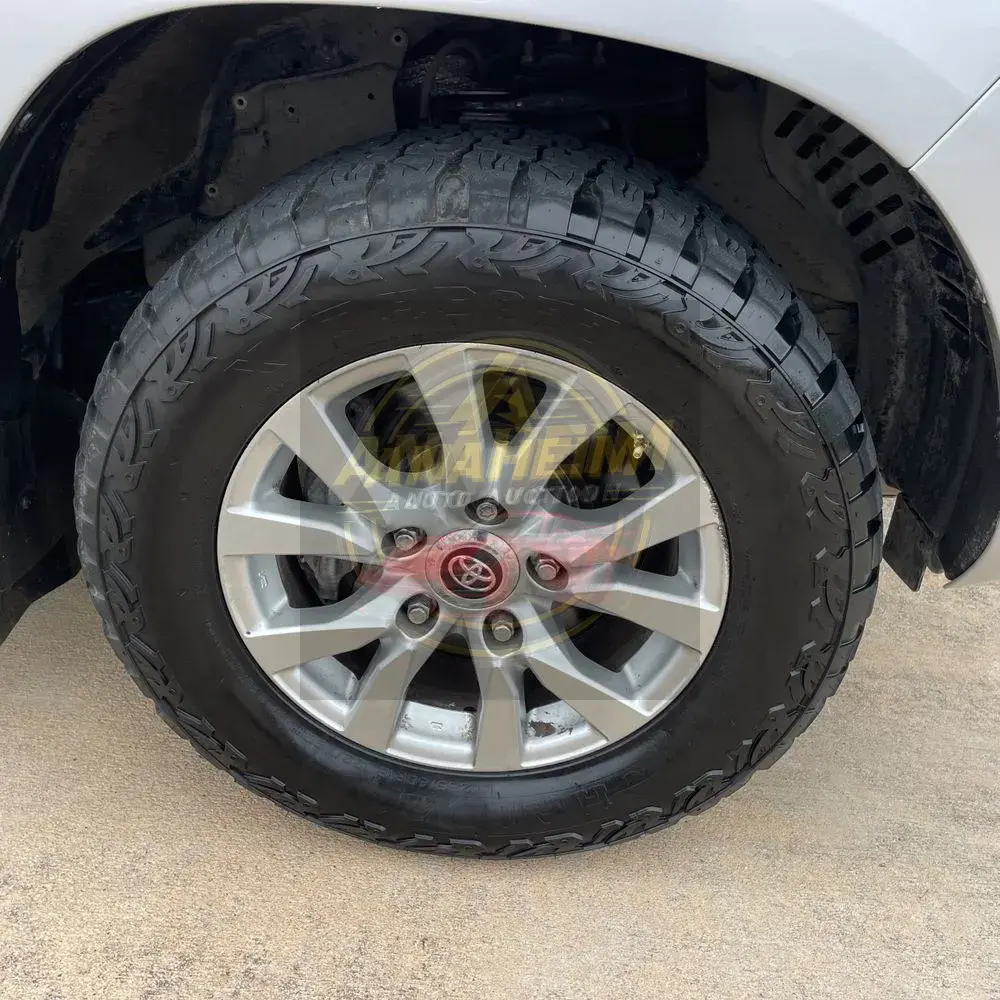 2018 Toyota Land Cruiser Base