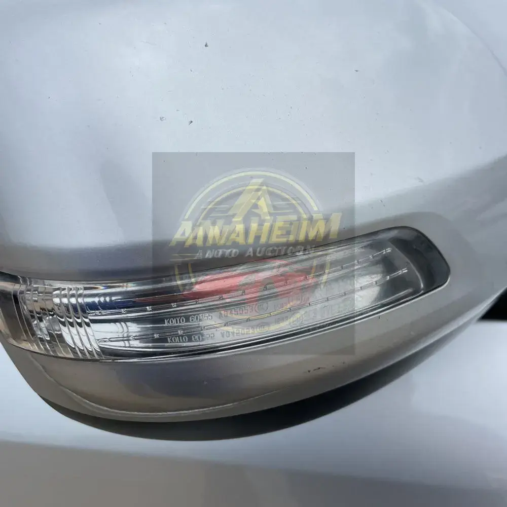 2018 Toyota Land Cruiser Base